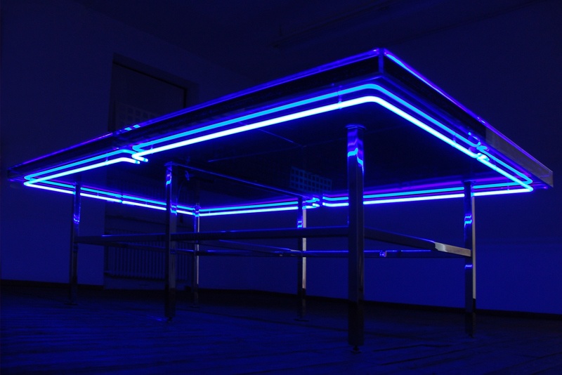 the very best....... , blaues neon plexiglas edelstahl poliert silikonöl blau wasser, neue kunstverein aschaffenburg, best before.... 2007 5dc178ce23f7a89f5b218d10974c.jpg